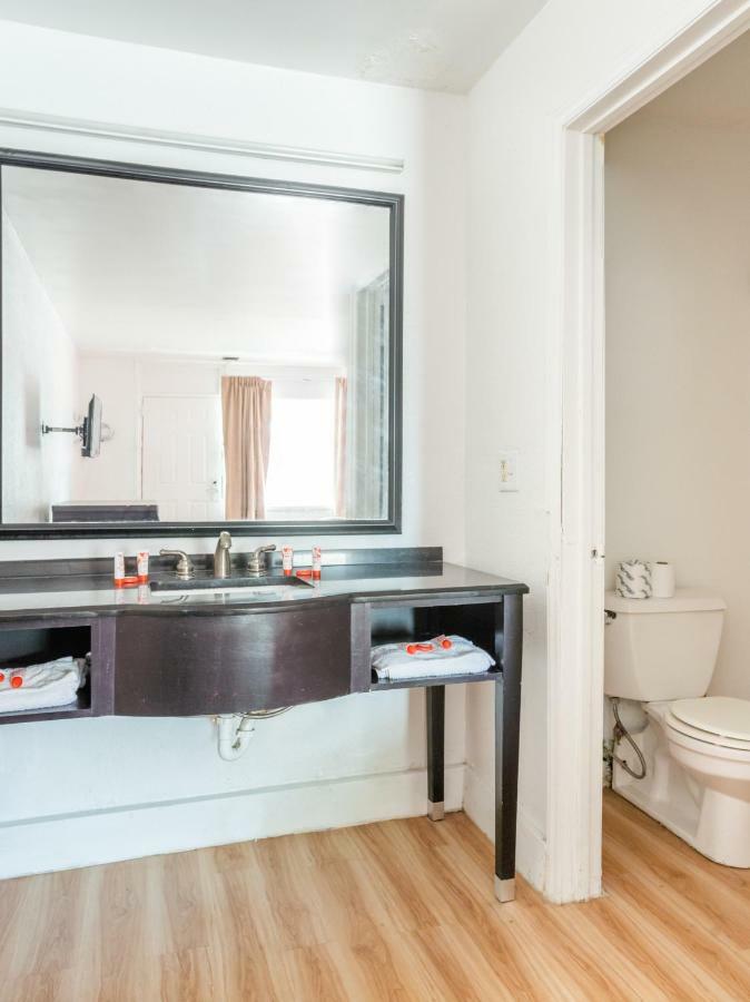 Oyo Hotel Columbia Sc West West Columbia Extérieur photo